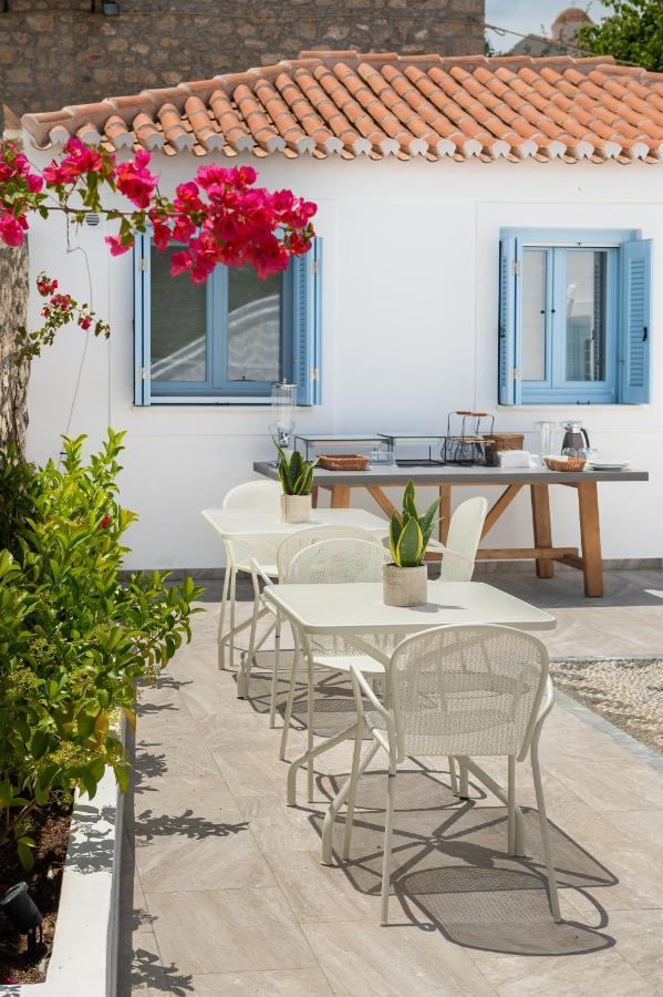 Hotel Lumiere Spetses Exteriér fotografie